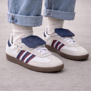 adidas gazelle silver green womens ZA@ ADIDAS Samba OG Soccer Inspired Sneaker Men's Sz 7 Collegiate Oran   PayWut